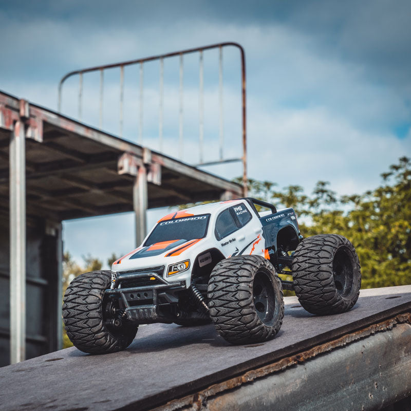 FMS 1:24 FMT24 Chevrolet Colorado Monster Truck RTR (Discontinued)