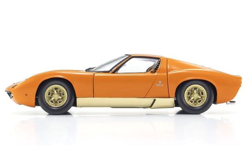 1/18 Scale Lamborghini Miura 400 Diecast Model (Orange)