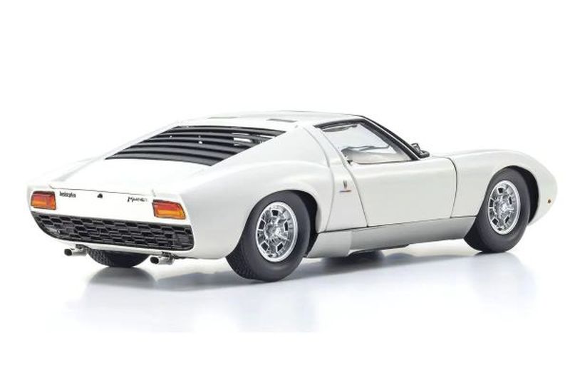 1/18 Scale Lamborghini Miura P 400 Die Cast Model (White)