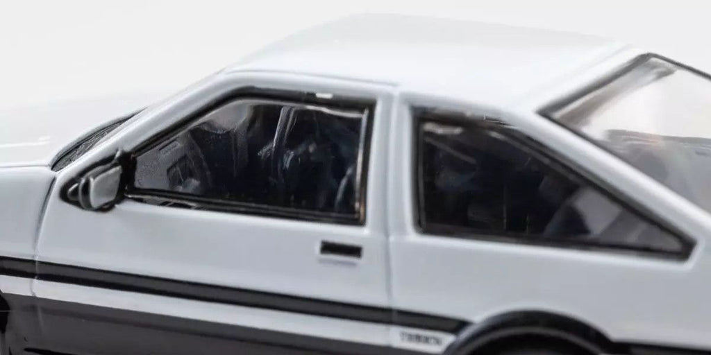 1/64 Initial D Toyota Sprinter Trueno (AE86) (Fujiwara Takumi) Diecast Model