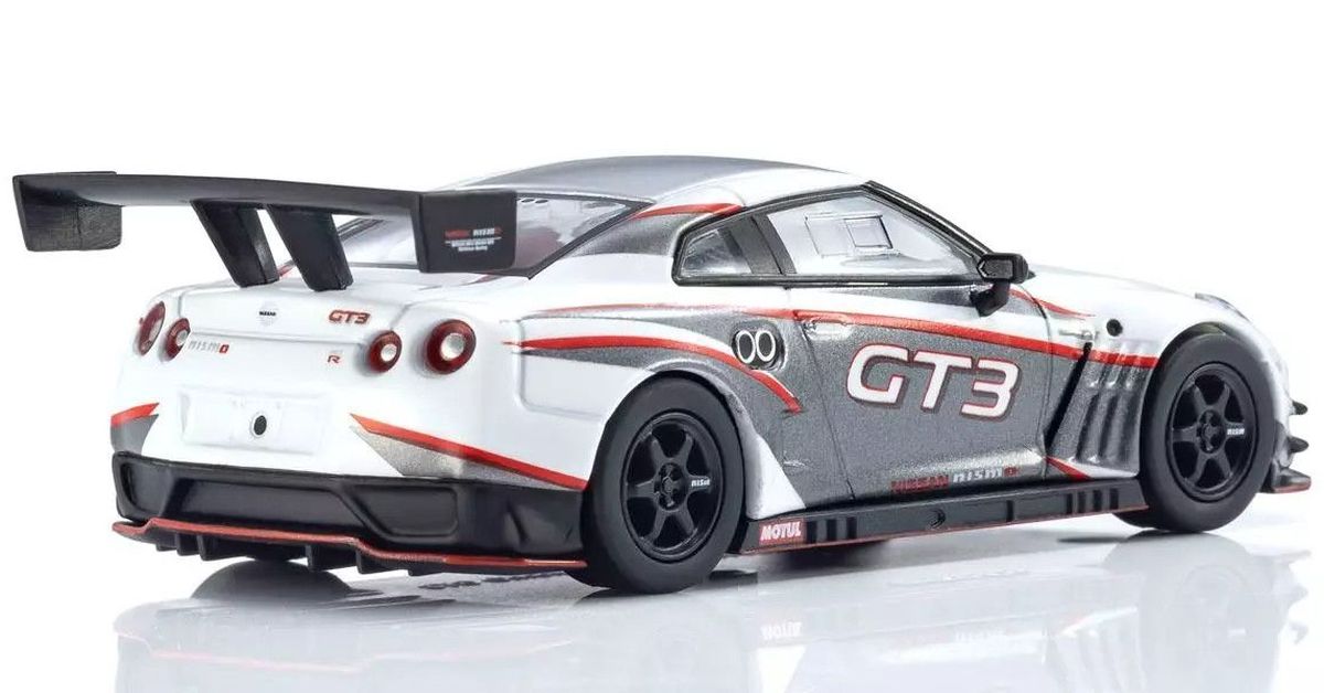 MOTN 1/64 NISMO R35 GT-R GT3 with LED (WHITE) Diecast Model