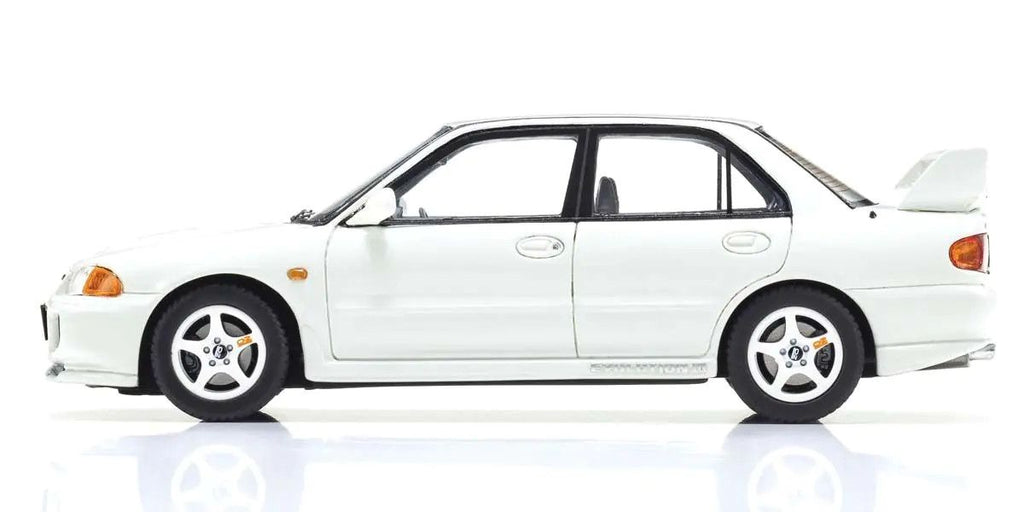 Kyosho Original Diecast 1/43 Mitsubishi Lancer Evolution III White