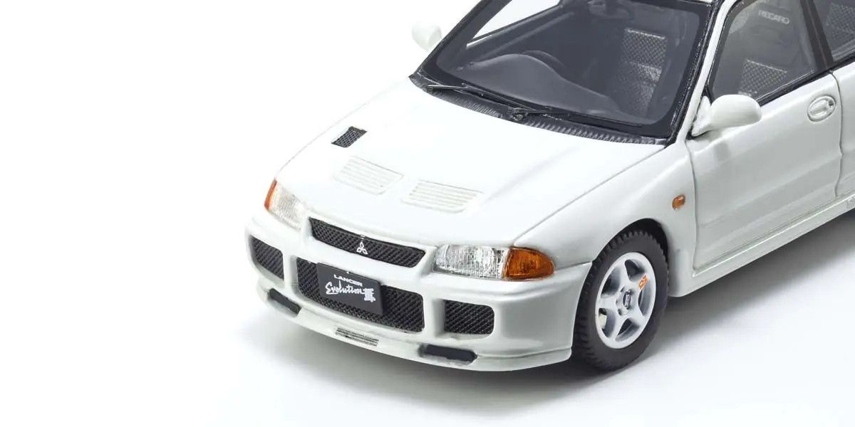 Kyosho Original Diecast 1/43 Mitsubishi Lancer Evolution III White