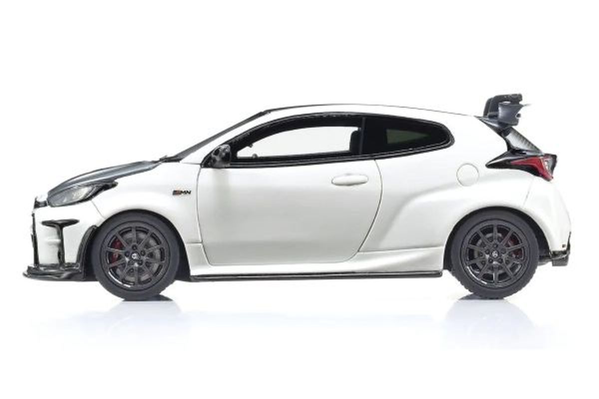 1/43 TOYOTA GRMN YARIS White Resin Model