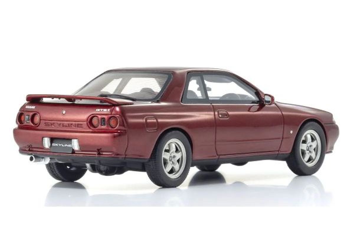 1/43 NISSAN SKYLINE (HCR32) GTS-T TYPE M Resin Model
